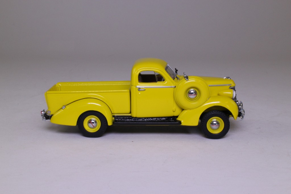 Matchbox Collectibles YTC05; 1938 Studebaker Coupe Express K-Model Pickup; Yellow